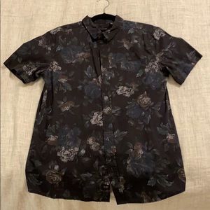 Globe shirt